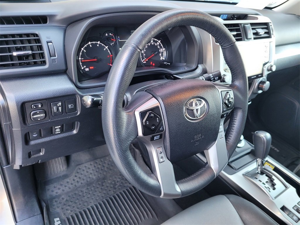 Certified 2020 Toyota 4Runner SR5 Premium image 27