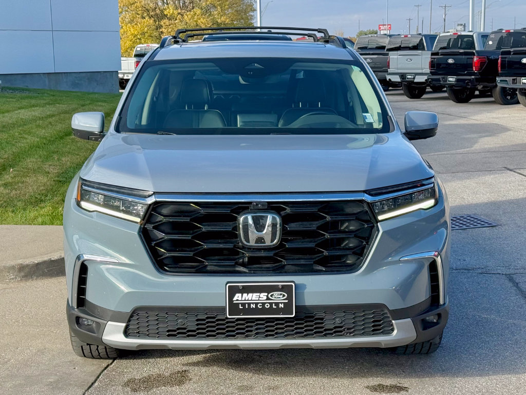 Used 2024 Honda Pilot Elite image 8