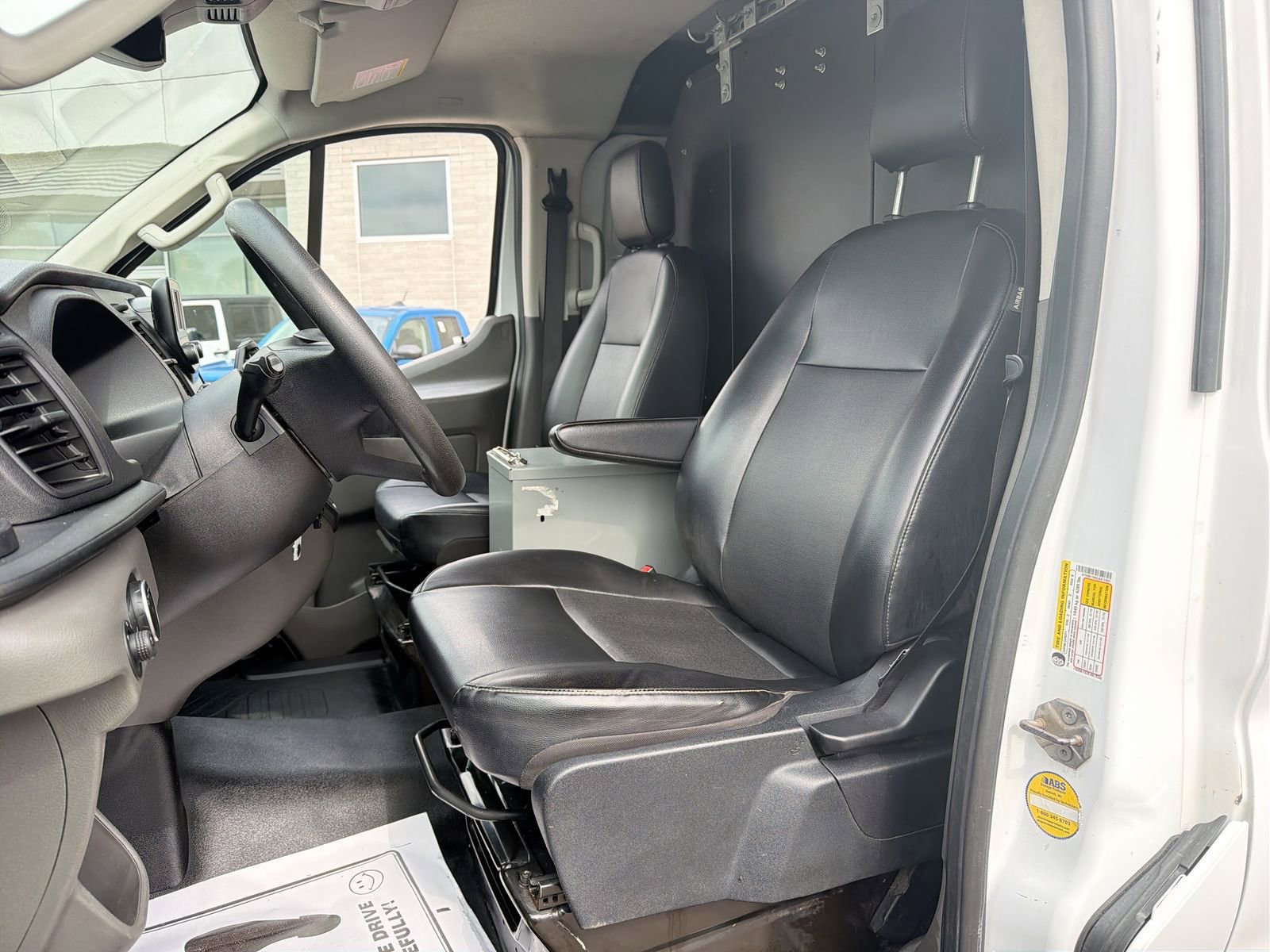 Used 2020 Ford Transit 350 Low Roof RWD image 17