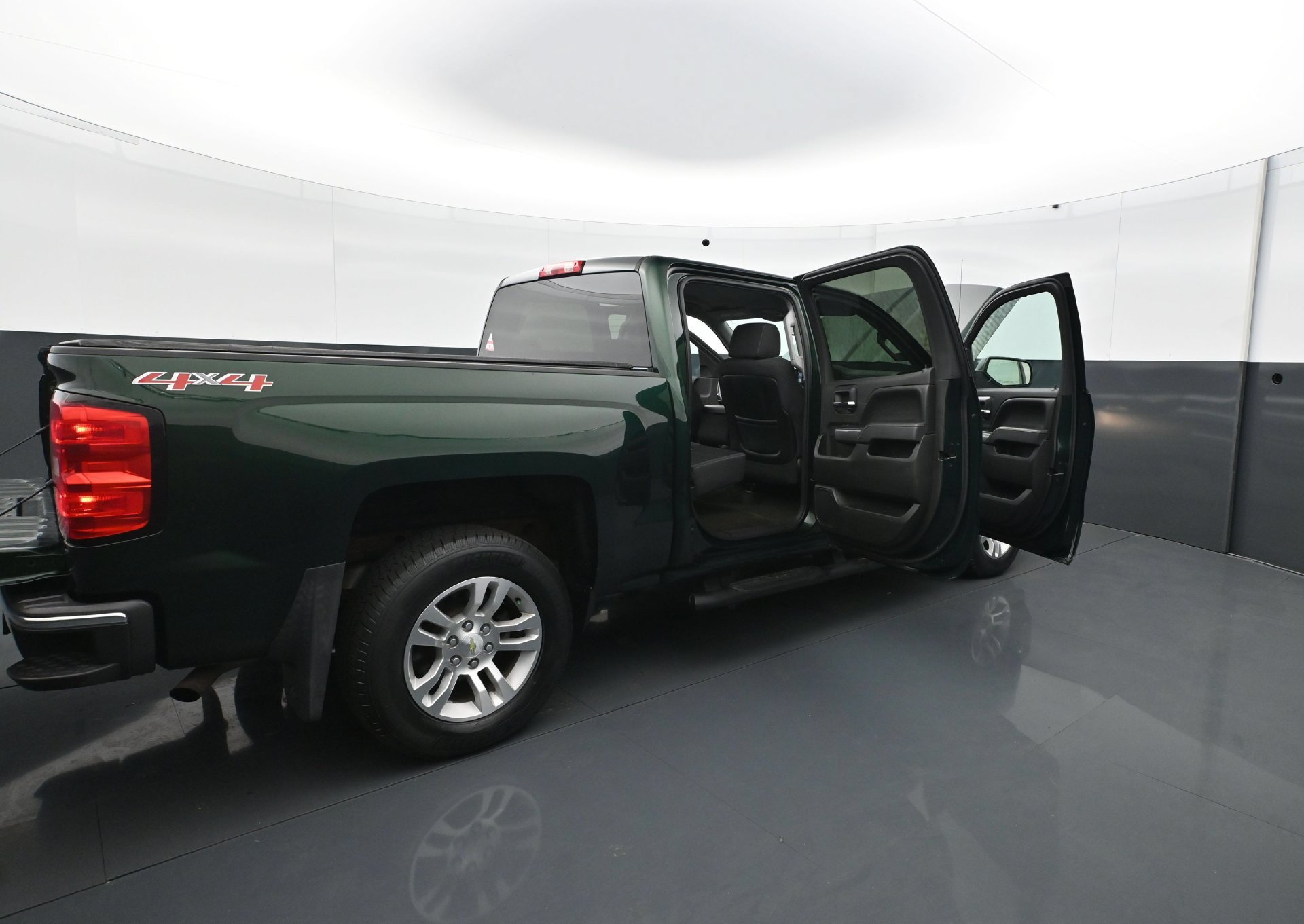 Used 2015 Chevrolet Silverado 1500 LT w/ All Star Edition AWD/4WD image 35