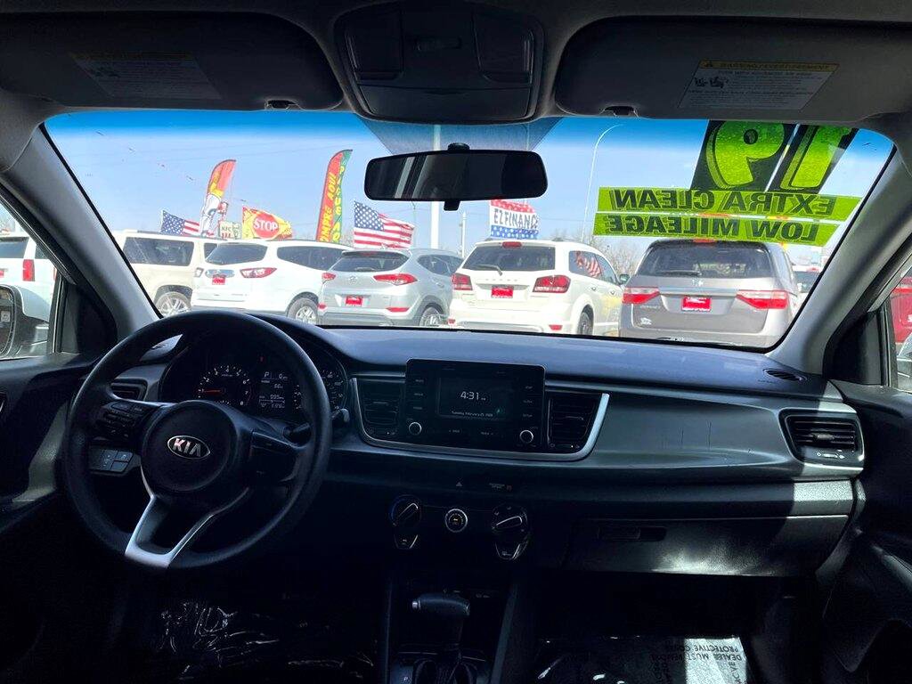 Used 2019 Kia Rio LX image 16