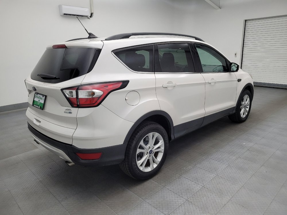 Used 2018 Ford Escape SEL image 10