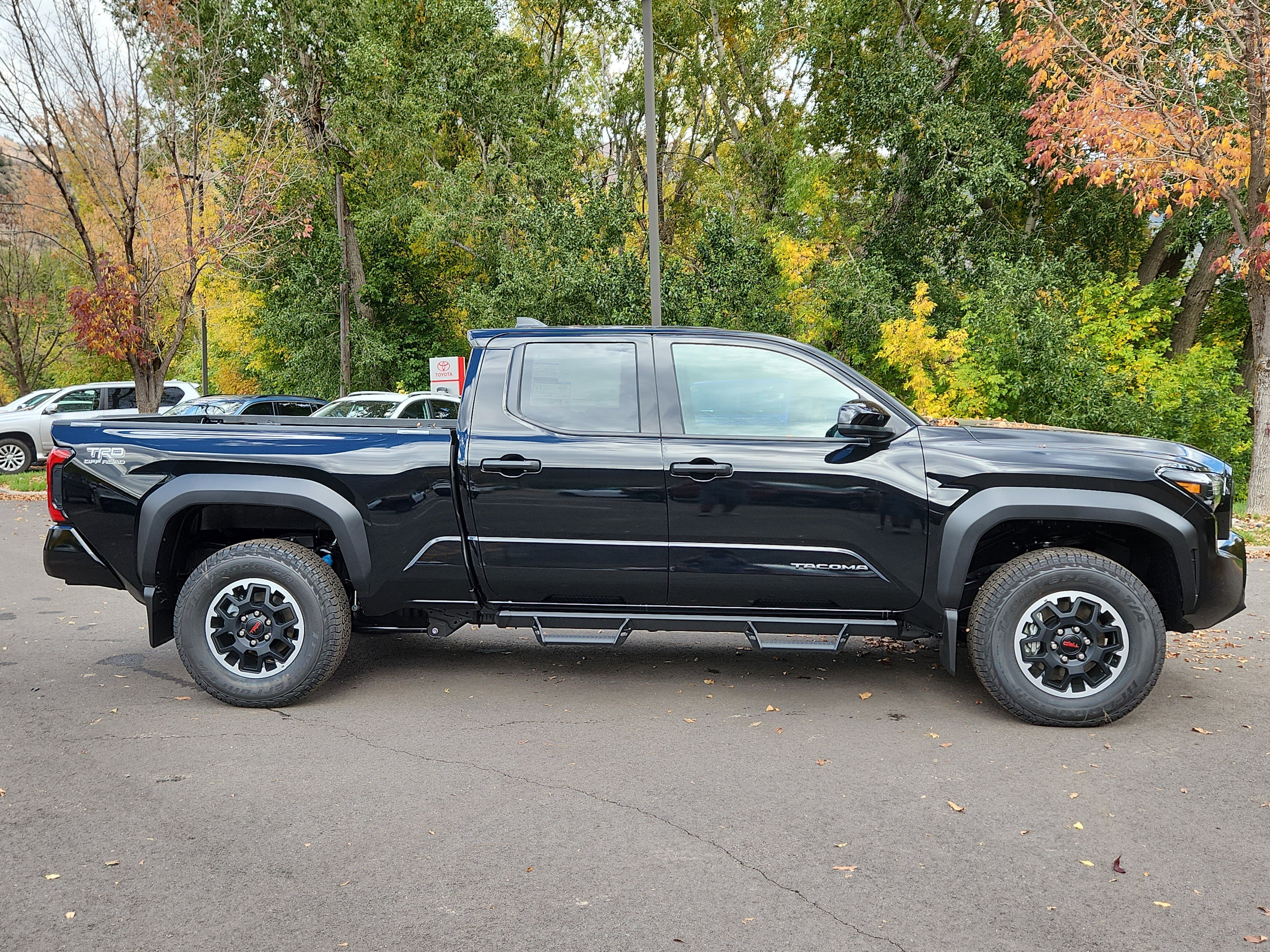 New 2025 Toyota Tacoma TRD Off-Road image 2