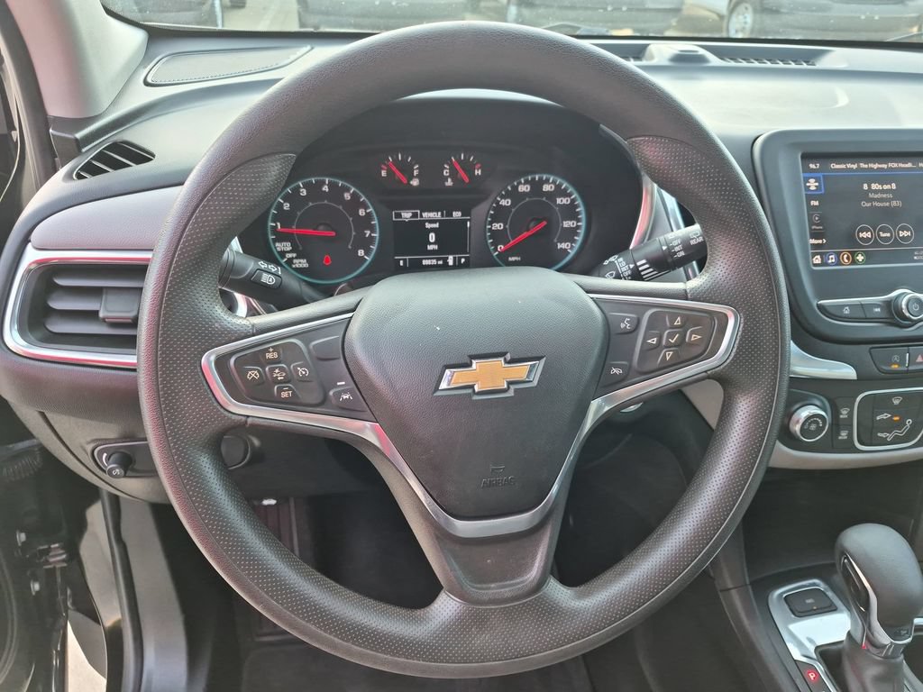 Used 2022 Chevrolet Equinox LS AWD/4WD image 14
