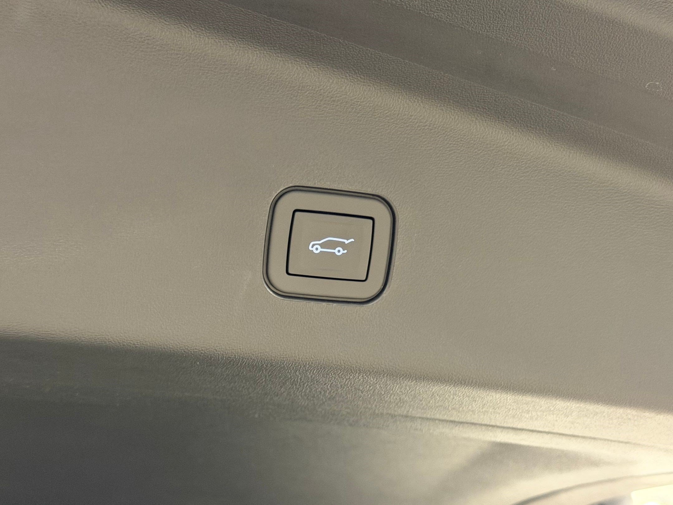 New 2027 Cadillac Vistiq Luxury AWD/4WD image 49