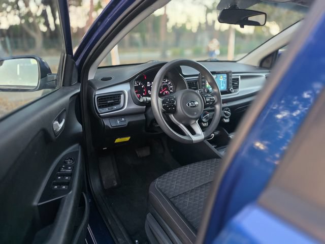 Used 2020 Kia Rio S FWD image 17
