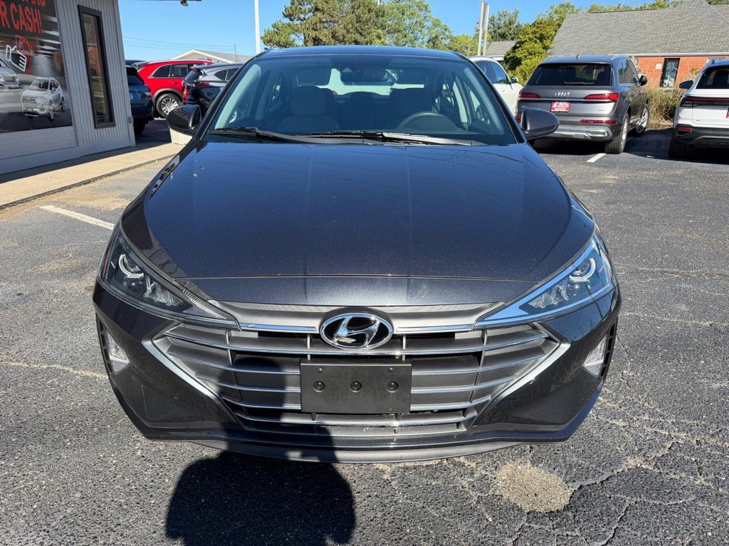 Used 2020 Hyundai Elantra SE FWD image 3