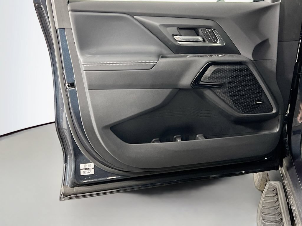 New 2026 Chevrolet Silverado EV LT w/ Plus Package AWD/4WD image 18