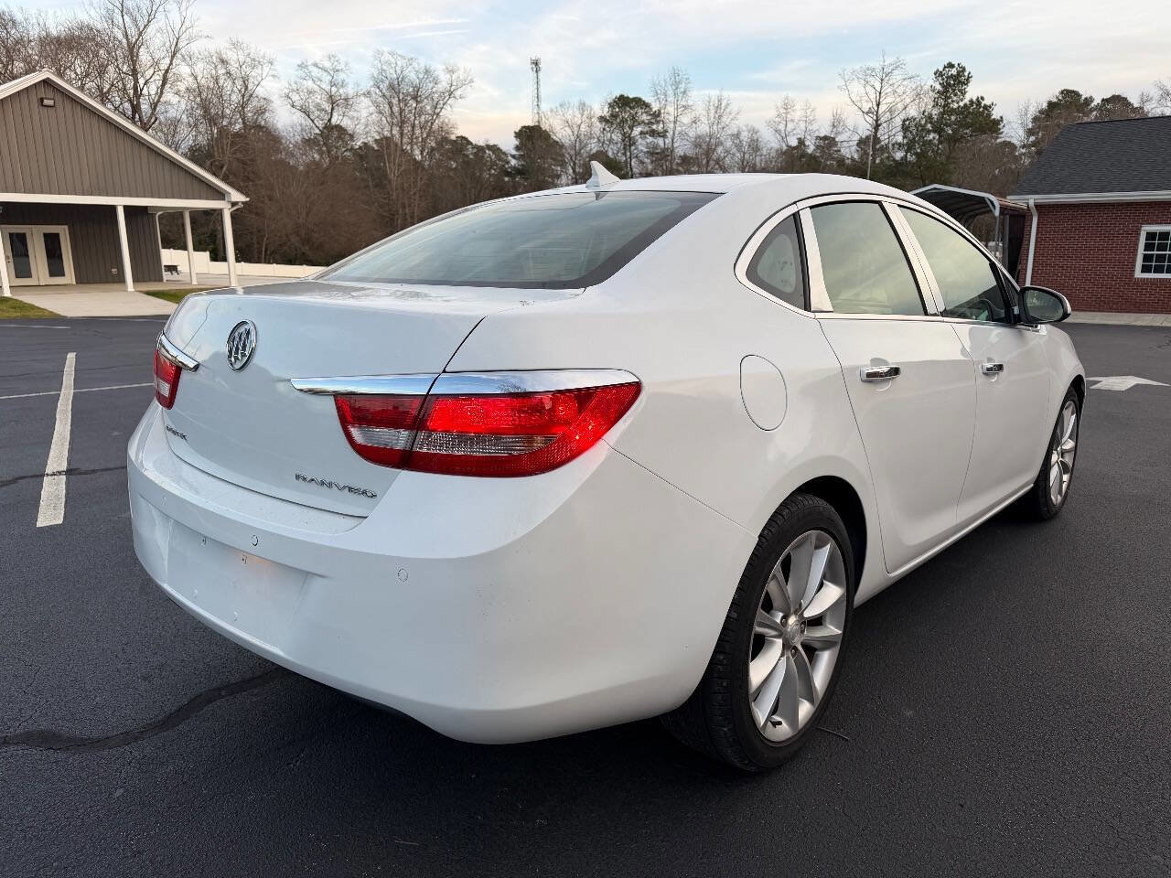 Used 2014 Buick Verano Leather image 7