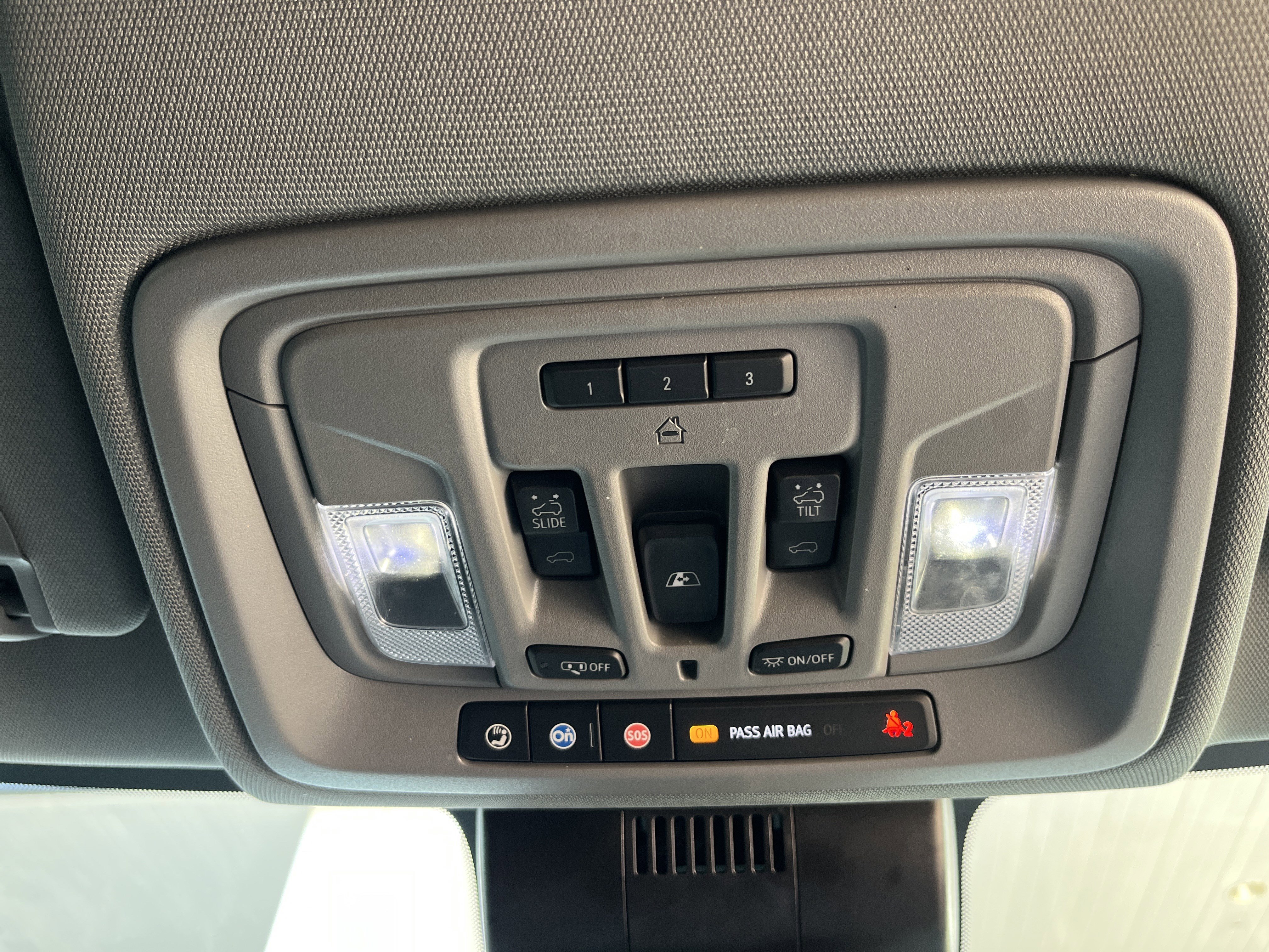 Used 2023 GMC Sierra 1500 SLT image 20