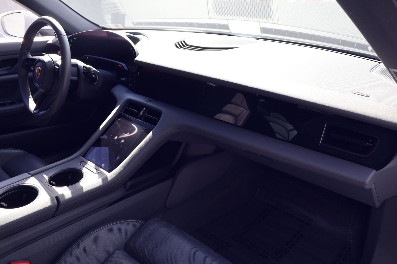 Certified 2022 Porsche Taycan image 24