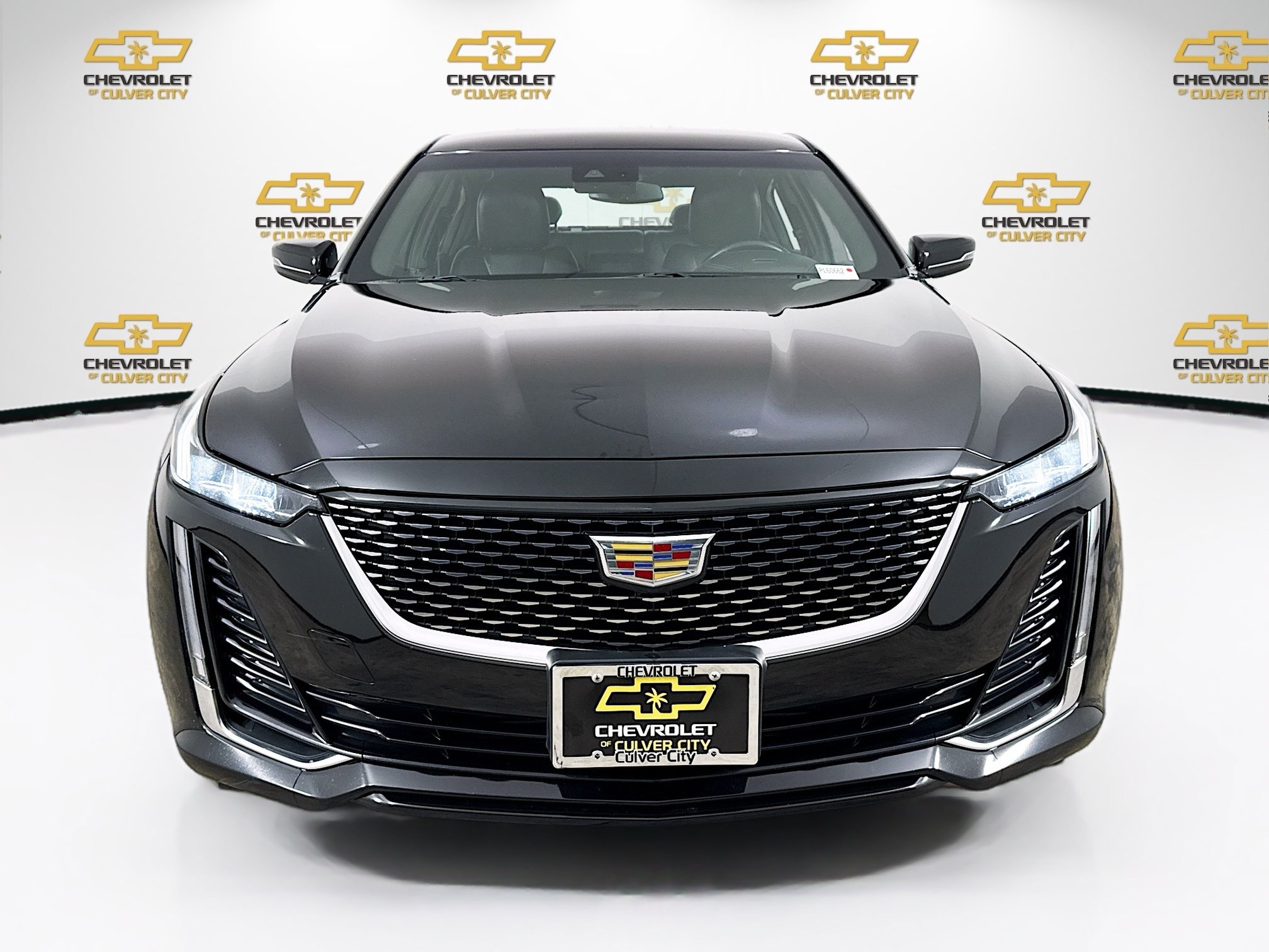Used 2023 Cadillac CT5 Luxury w/ Cold Weather Package RWD image 2