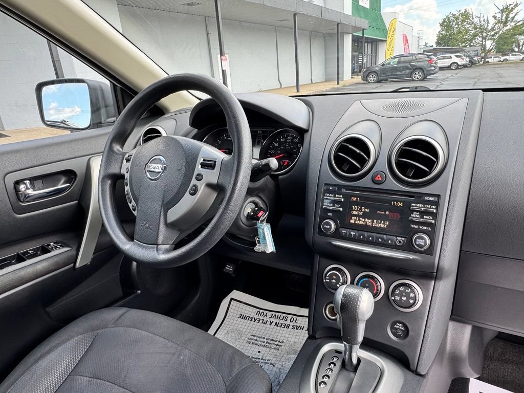 Used 2015 Nissan Rogue S w/ Convenience Package AWD/4WD image 34