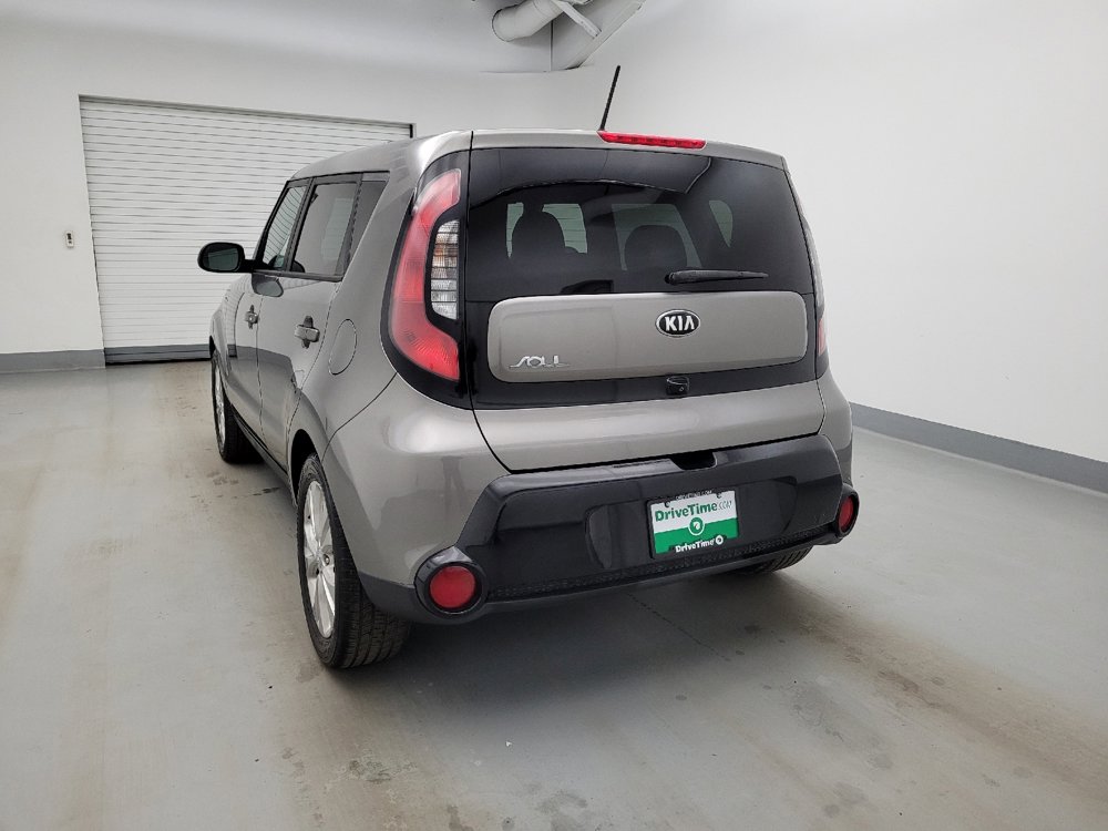 Used 2016 Kia Soul + FWD image 6