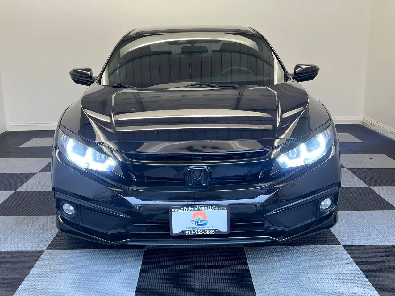Used 2019 Honda Civic Sport image 2