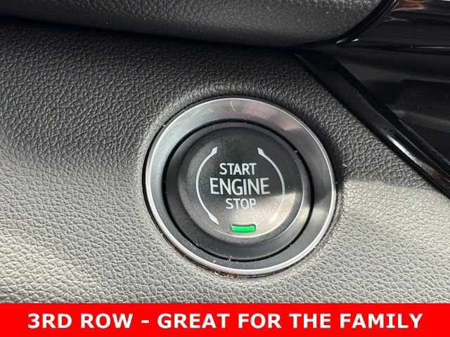 Used 2025 Buick Enclave Preferred FWD image 26