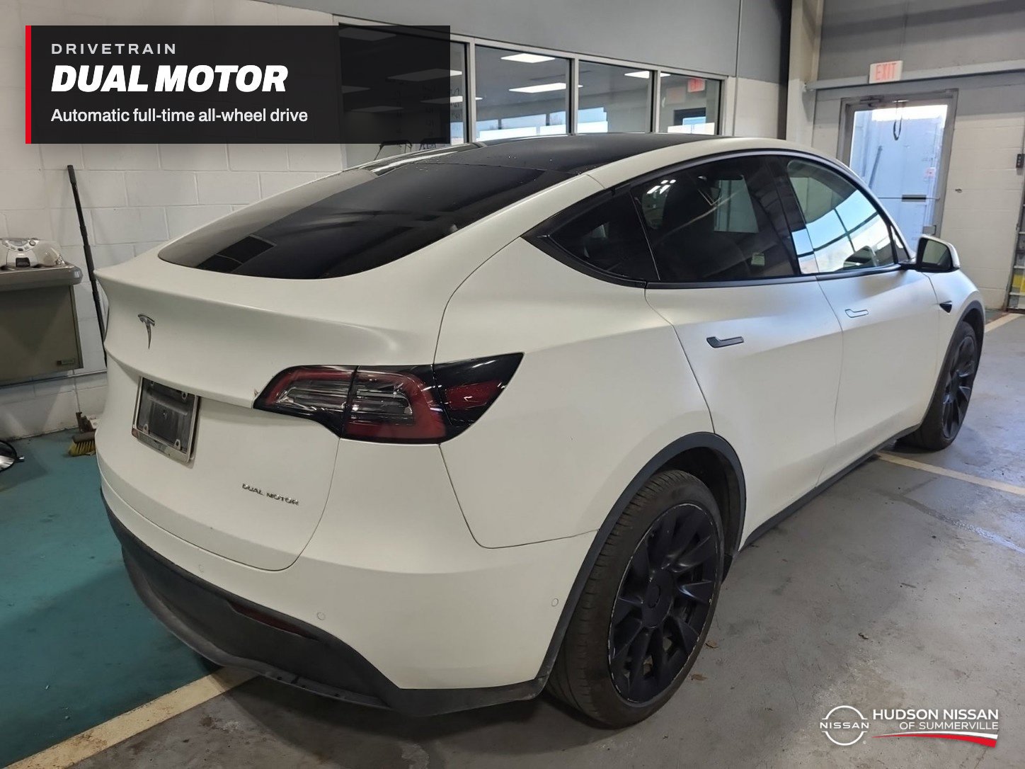 Used 2021 Tesla Model Y Long Range AWD/4WD image 8
