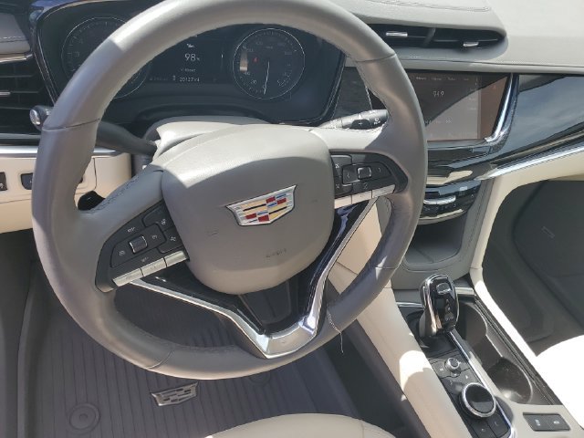 Certified 2023 Cadillac XT6 Premium Luxury w/ Technology Package AWD/4WD image 14
