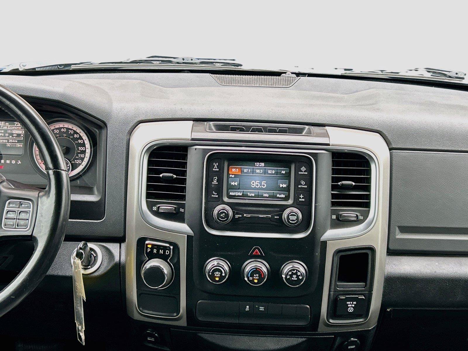Used 2016 RAM 1500 Big Horn RWD image 19