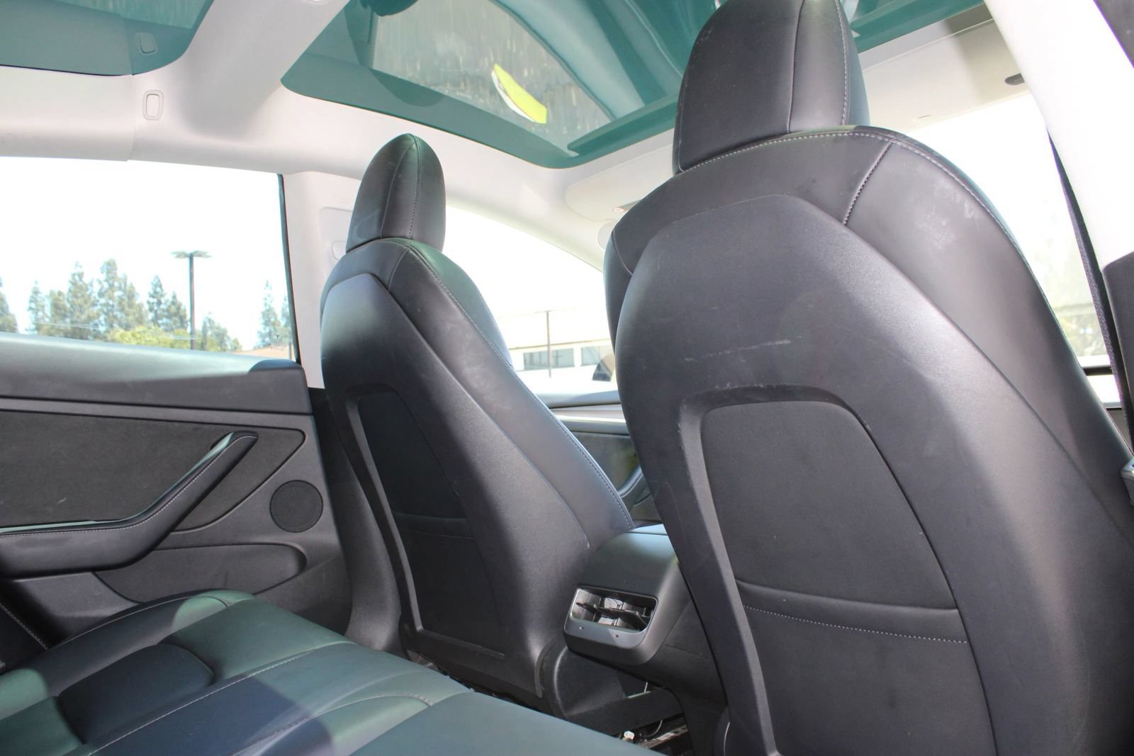 Used 2022 Tesla Model 3 Long Range AWD/4WD image 16