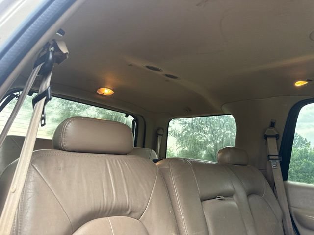 Used 2002 Ford Expedition XLT RWD image 31