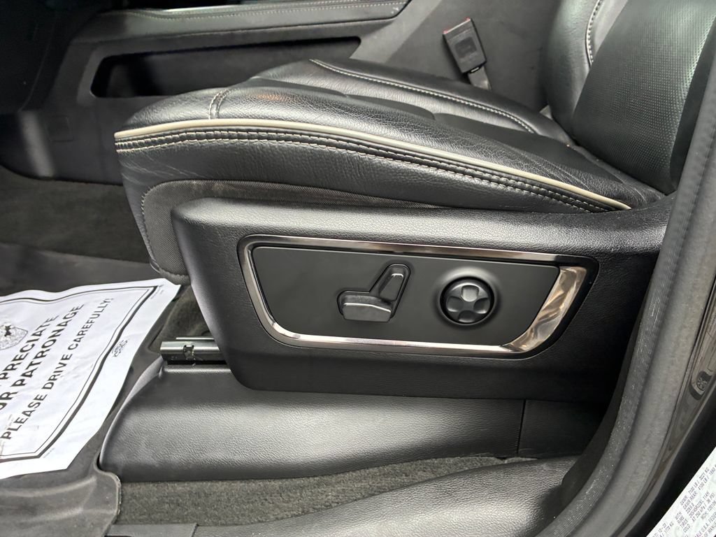 Used 2024 RAM 1500 Limited AWD/4WD image 12