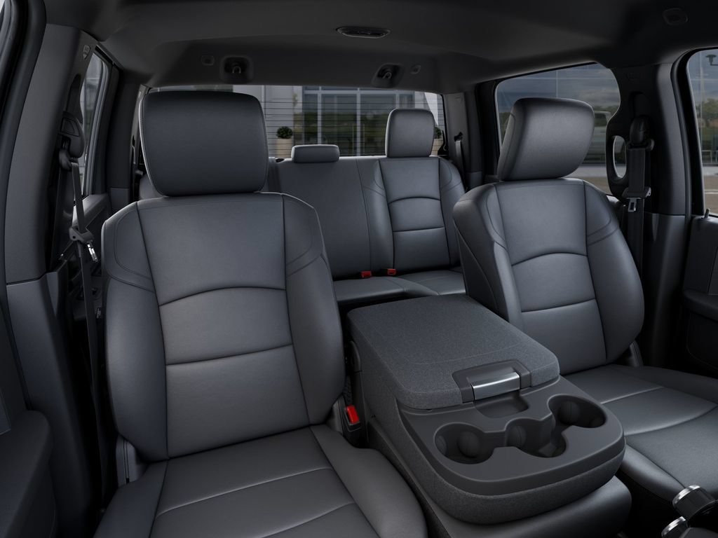 New 2026 RAM 3500 Tradesman AWD/4WD image 17