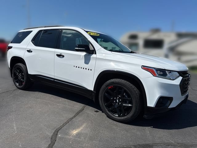 Used 2021 Chevrolet Traverse Premier w/ Redline Edition AWD/4WD image 7