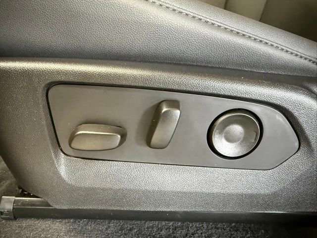 Used 2026 Chevrolet Colorado Trail Boss image 16