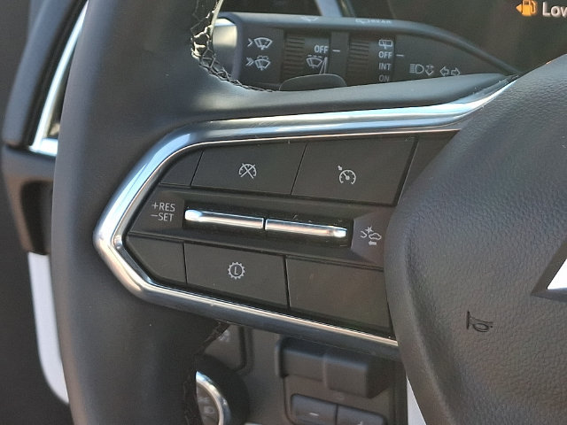 Used 2025 Chevrolet Tahoe Premier AWD/4WD image 7