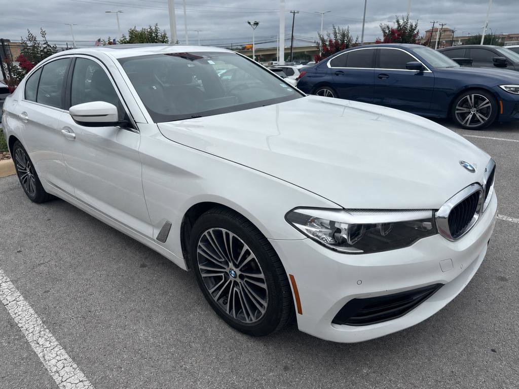 Used 2020 BMW 530i w/ Convenience Package RWD image 2