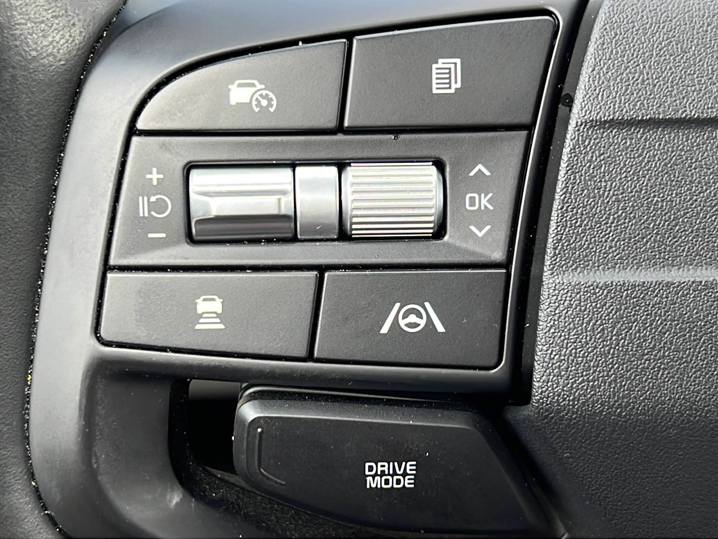 Certified 2026 Kia Sportage EX AWD/4WD image 19