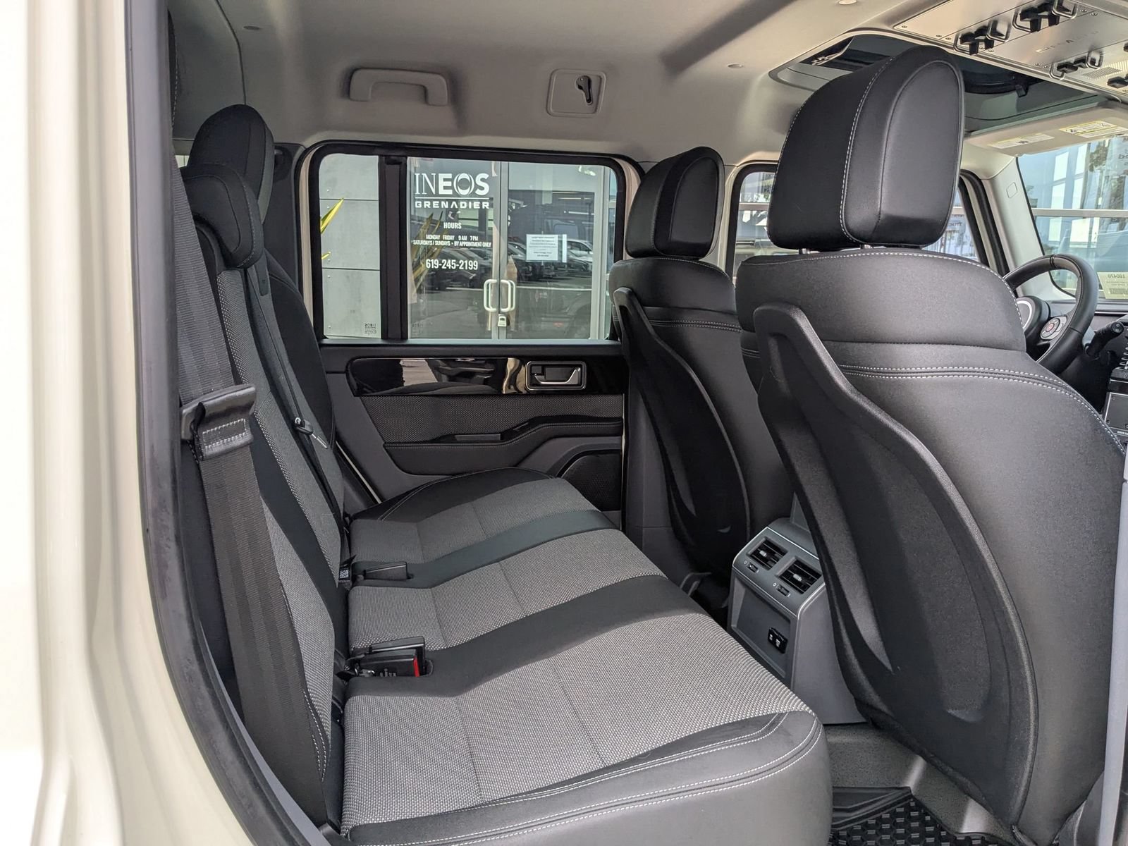 Used 2024 INEOS Grenadier Station Wagon AWD/4WD image 29