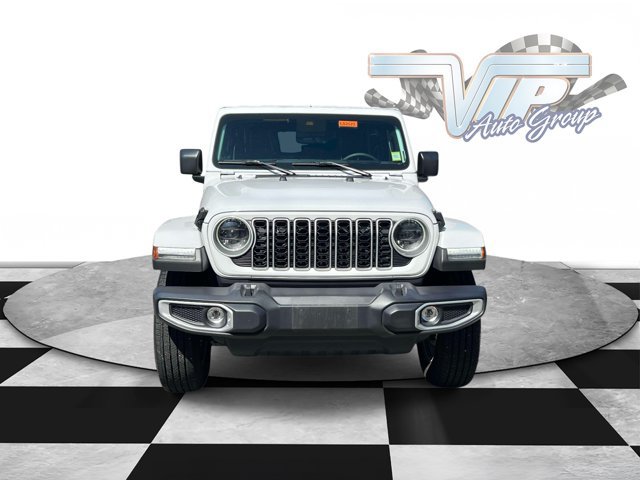 Used 2024 Jeep Wrangler Unlimited Sahara w/ Safety Group AWD/4WD image 2