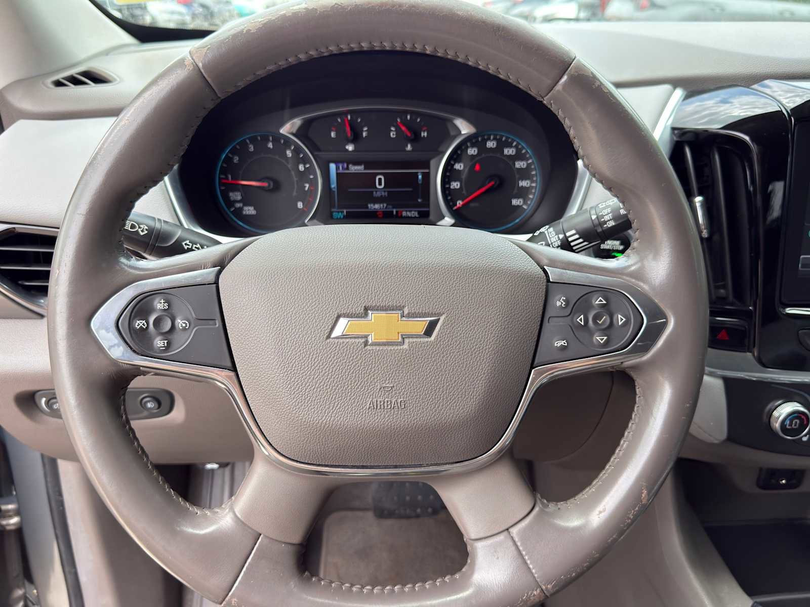 Used 2019 Chevrolet Traverse LT FWD image 14