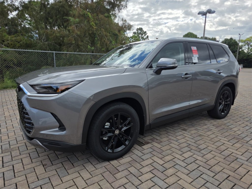 New 2026 Toyota Grand Highlander Limited image 3