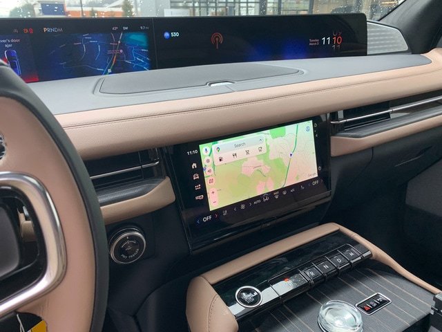 New 2026 Lincoln Navigator Black Label AWD/4WD image 29