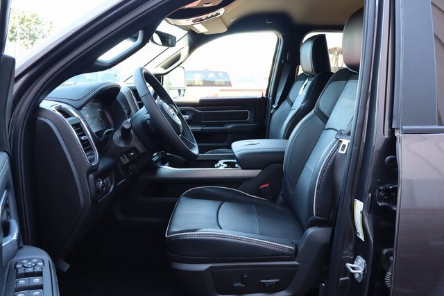 Used 2025 RAM 2500 Laramie w/ Sport Appearance Package image 12