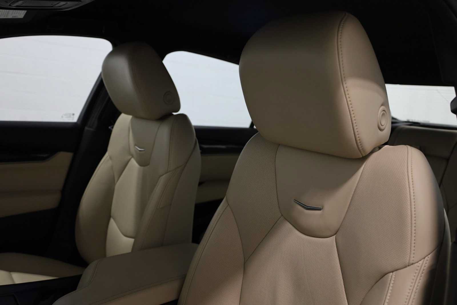 Used 2023 Cadillac CT5 Luxury AWD/4WD image 18
