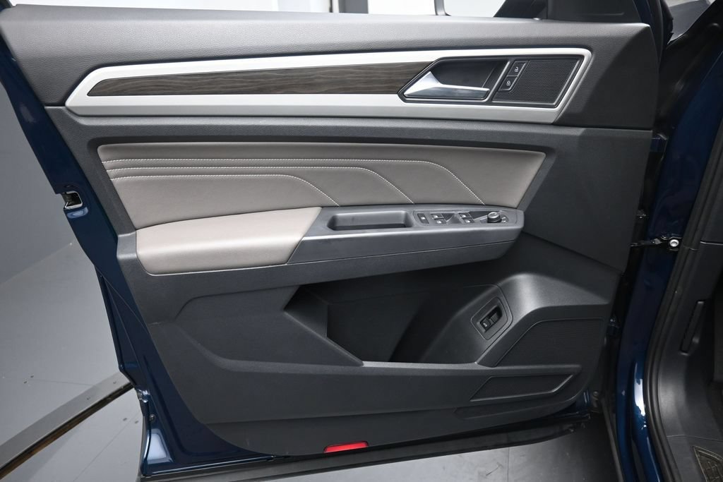 Used 2022 Volkswagen Atlas SE FWD image 19