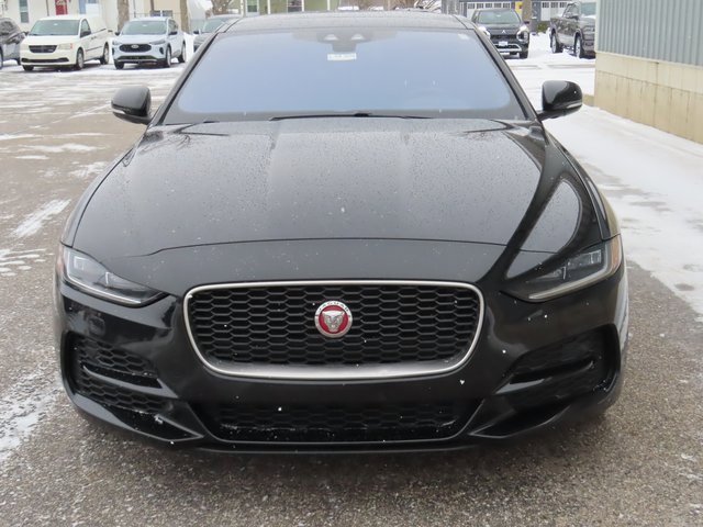 Used 2020 Jaguar XE S image 12