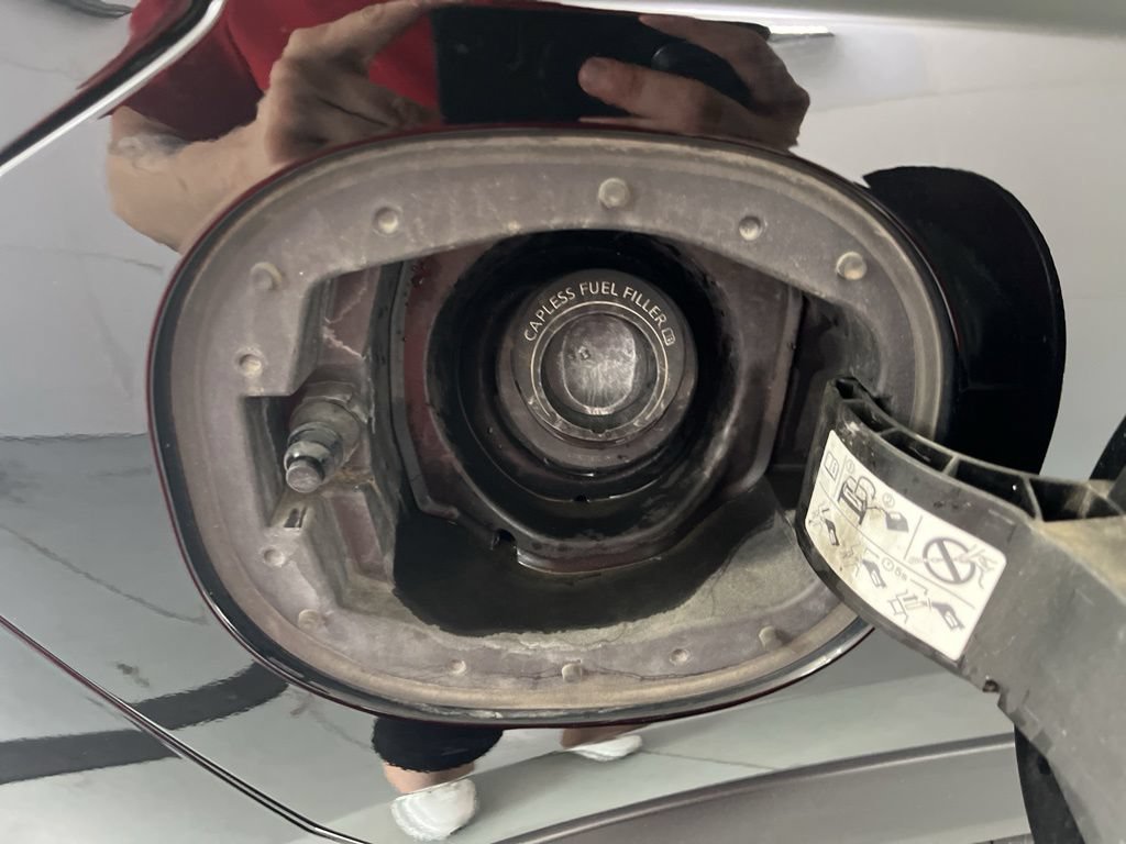 Used 2024 Nissan Rogue S AWD/4WD image 46