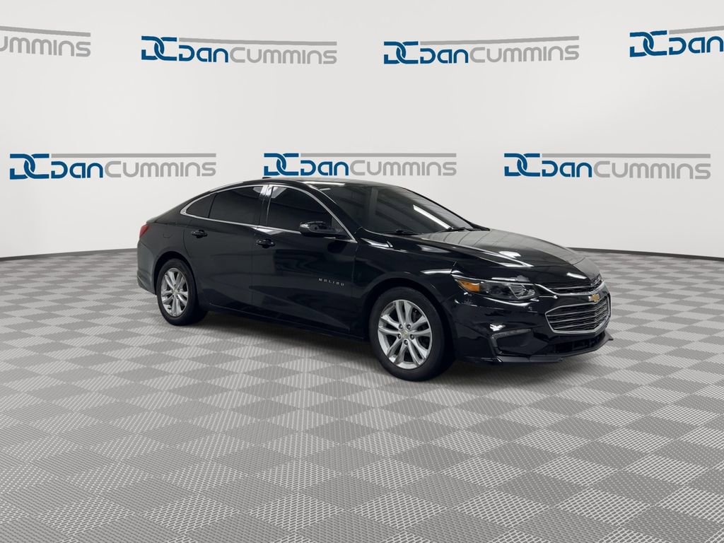 Used 2016 Chevrolet Malibu LT w/ Driver Confidence Package FWD image 2