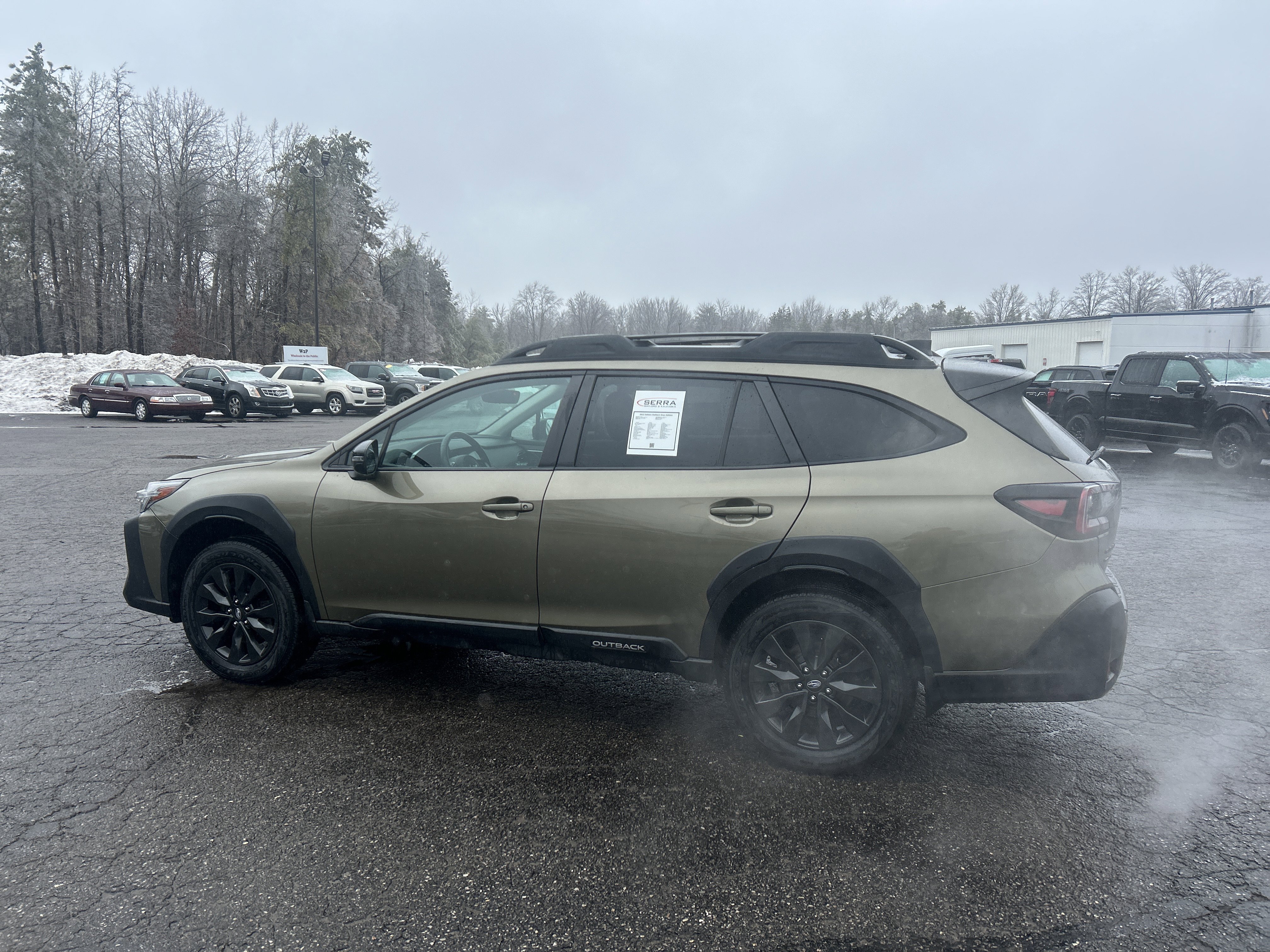 Used 2023 Subaru Outback Onyx Edition image 6
