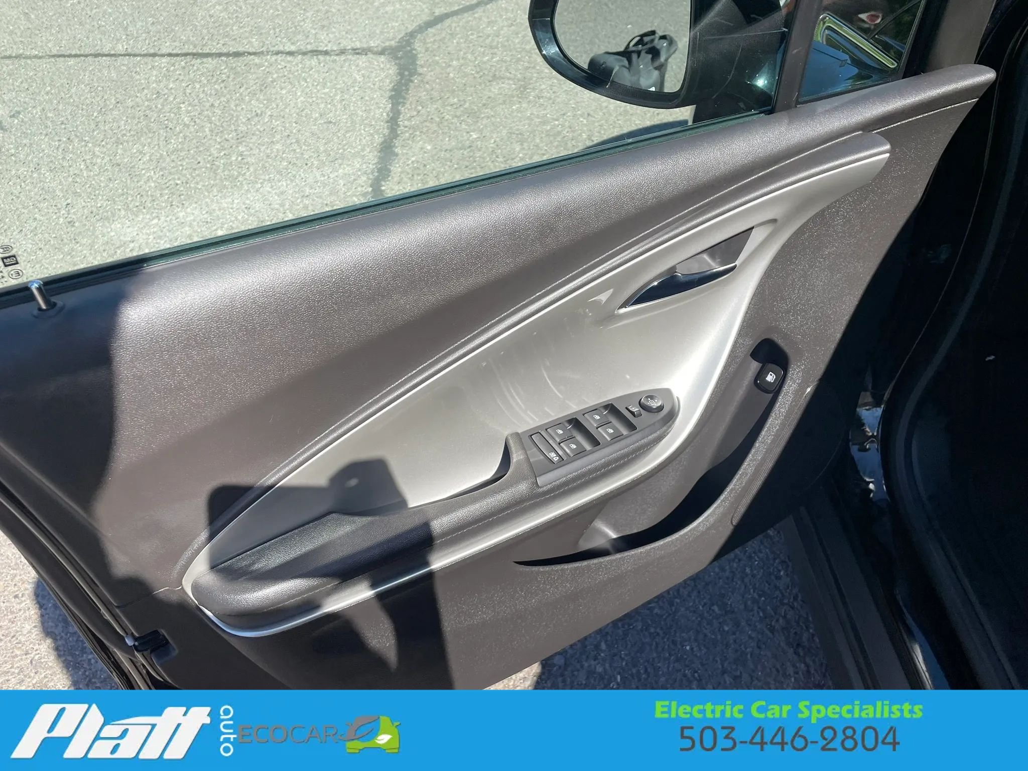 Used 2015 Chevrolet Volt Premium w/ Premium Trim Package FWD image 18