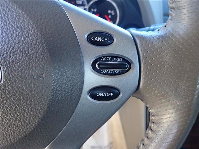 Used 2010 Nissan Altima 2.5 S w/ Premium Pkg image 15