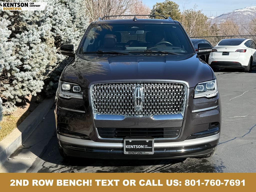 Used 2024 Lincoln Navigator L Reserve AWD/4WD image 2
