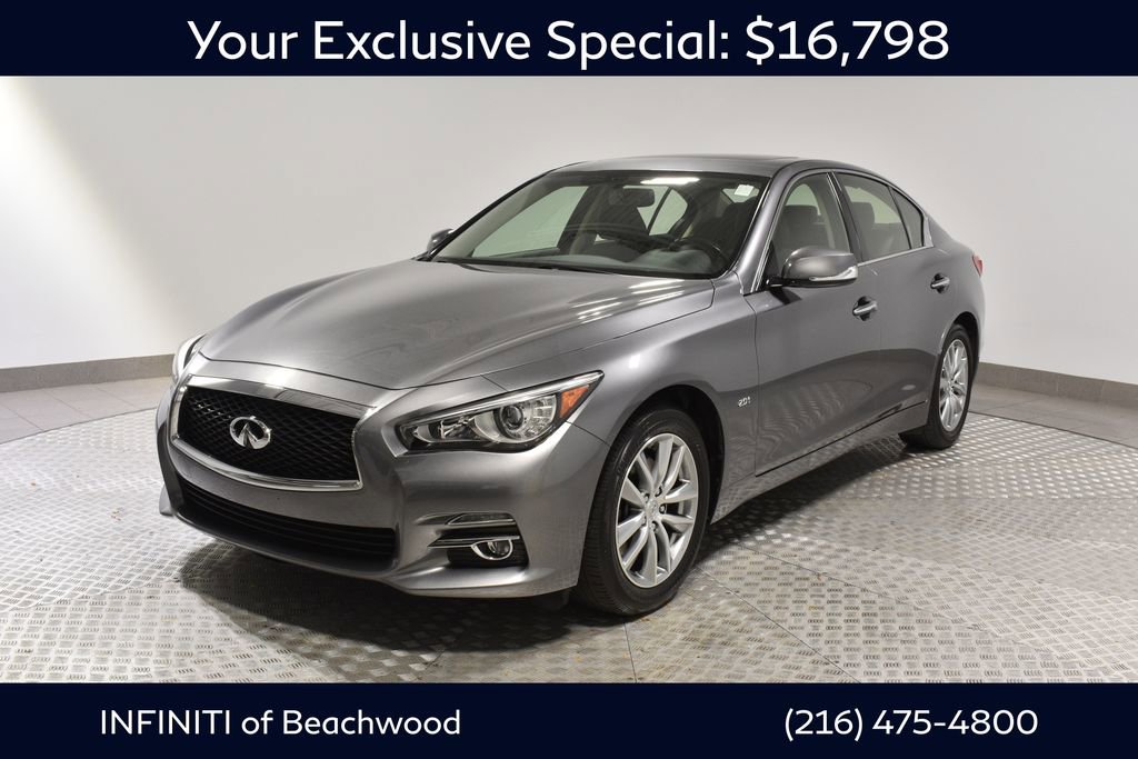 Used 2017 INFINITI Q50 2.0t w/ Moonroof Package