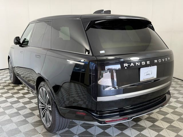 New 2025 Land Rover Range Rover SE image 4