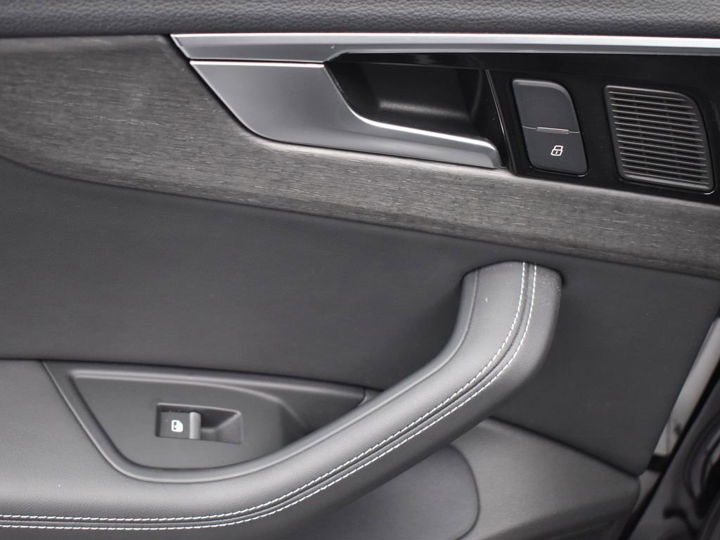 Used 2020 Audi A4 2.0T Premium Plus w/ Premium Plus Package image 30